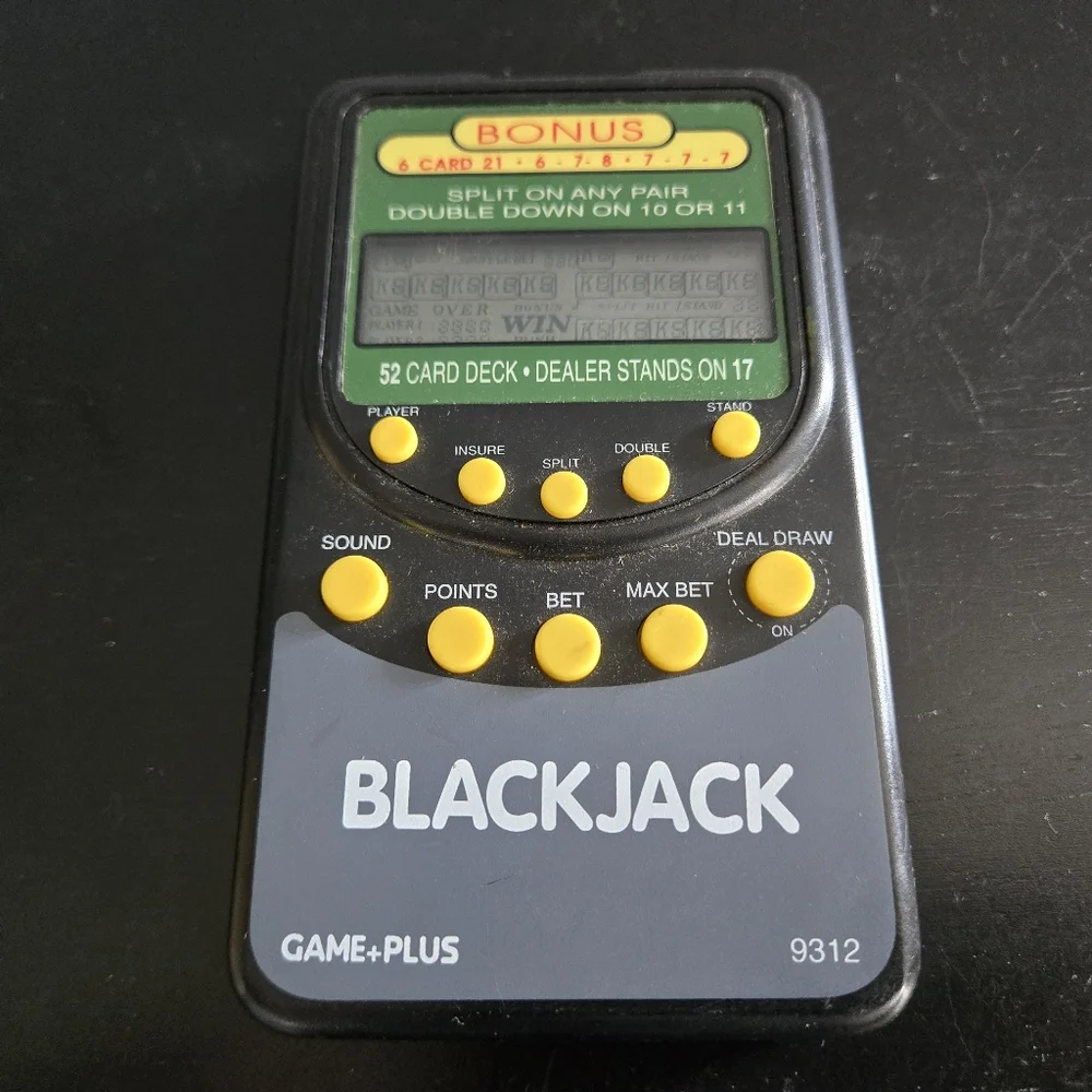 GAME + PLUS BLACKJACK ELECTRONIC HANDHELD BLACK JACK CASINO CARD TRAVEL GAME
